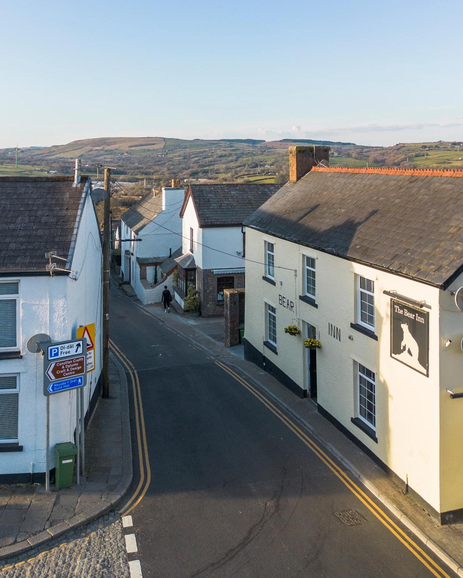 The Bear Inn Llantrisant  Exteriér fotografie