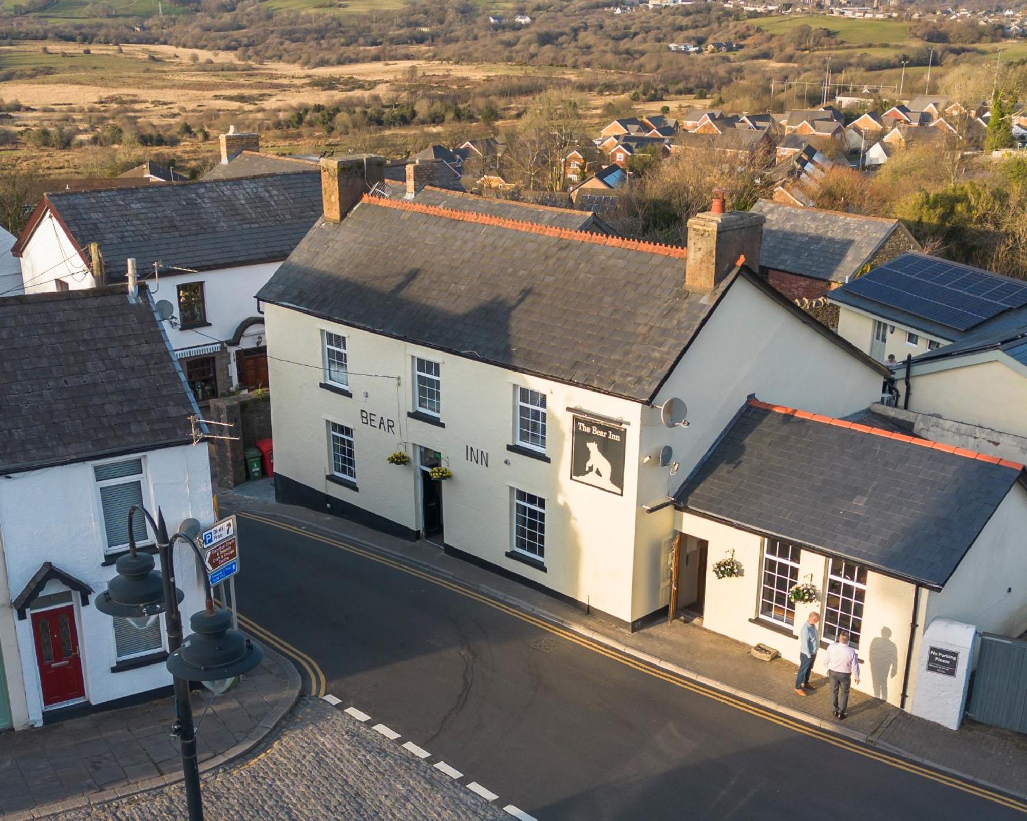 The Bear Inn Llantrisant  Exteriér fotografie
